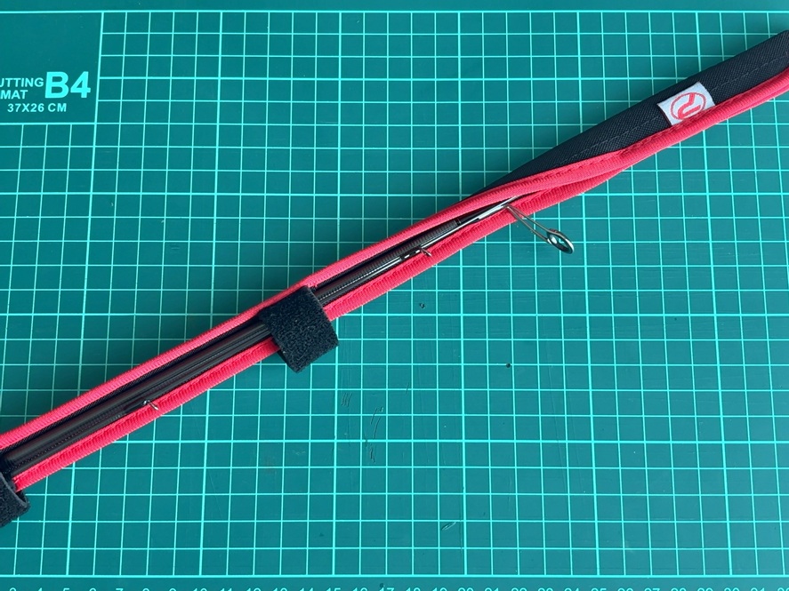 プロックスのティップガードカバーは2本束ねて収納できる